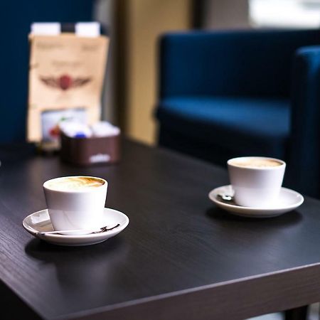 Boutique Hostel Kings N' Queens Zagreb Extérieur photo
