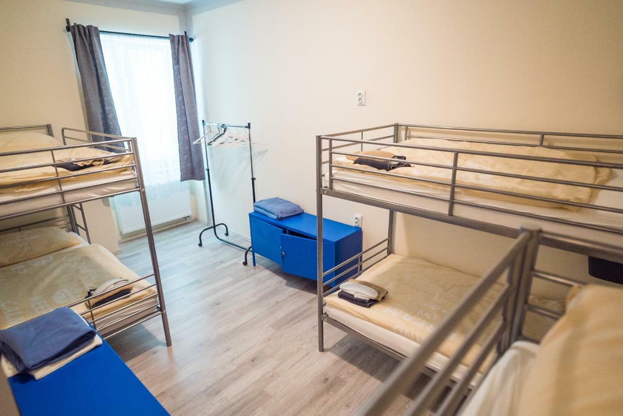 Boutique Hostel Kings N' Queens Zagreb Extérieur photo